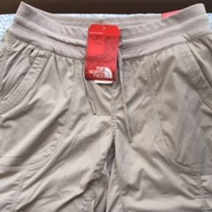 The North Face Aphrodite Capri Pants